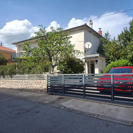 Vitamare 160 M From The Apartment *