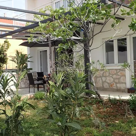 Vitamare 160 M From The Apartman Novi Vinodolski